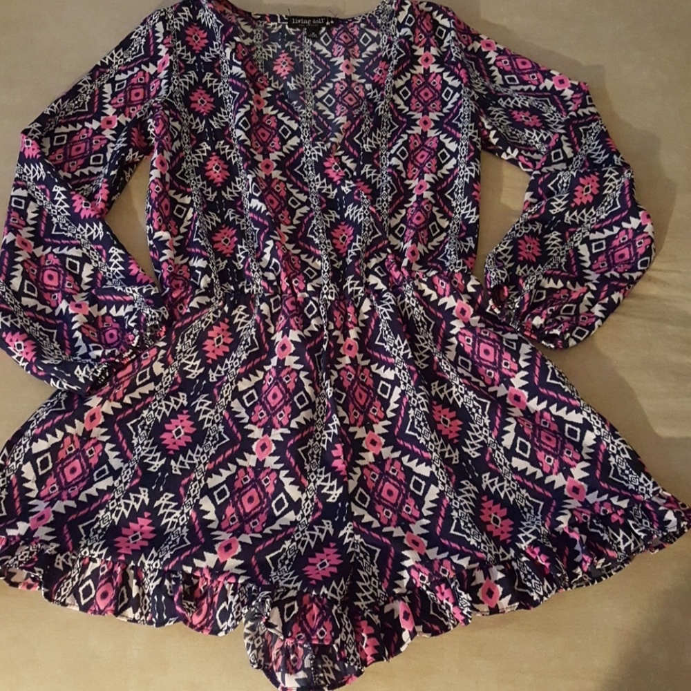 Romper - Picture 2 of 3